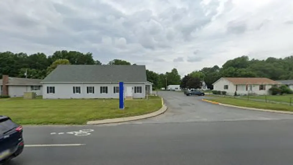 Howard Paul E MD - Otolaryngologist in Lewes, DE
