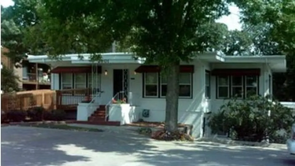 Iowa Dental Arts, P:C - Dentist in Des Moines, IA