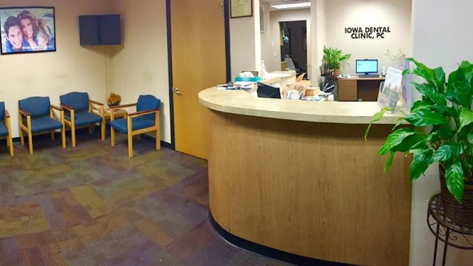 Iowa Dental Clinic PC - Dentist in Des Moines, IA