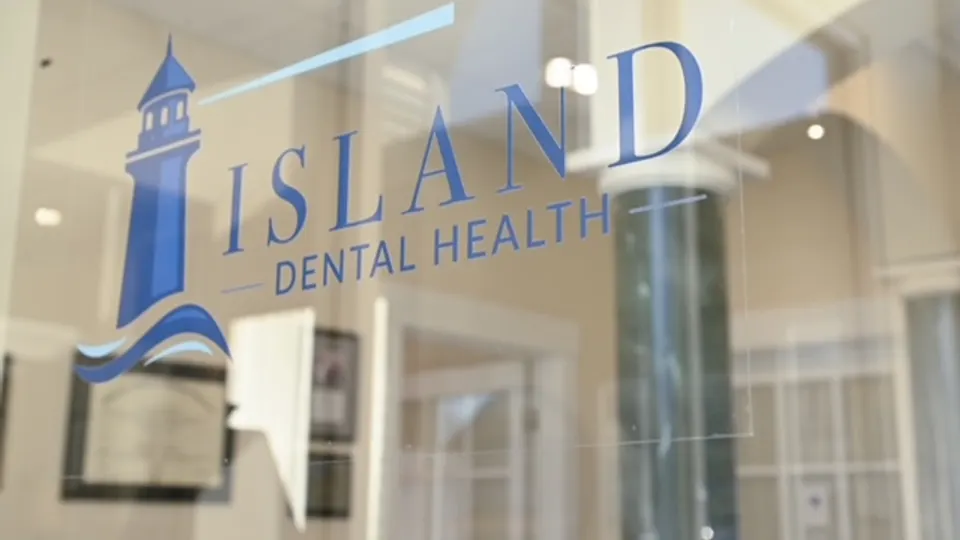 Island Dental Health - Dentist in Middletown, RI