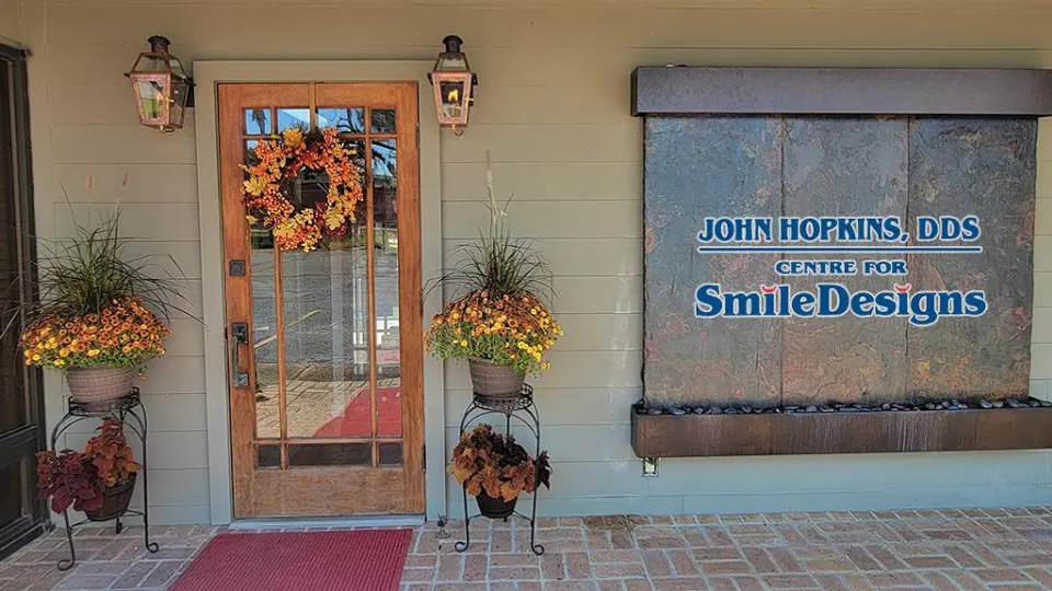 John Hopkins, DDS - Centre for Smile Designs - Dentist in Gulfport, MS