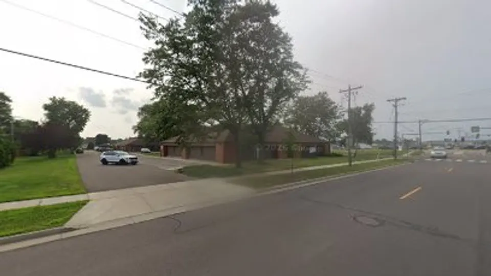 Johnson Ross H DDS - Dentist in Eau Claire, WI