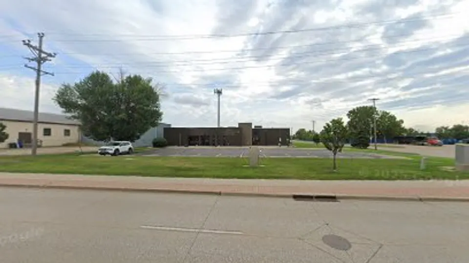 Jorgenson Roger DVM - Veterinarian in Fargo, ND