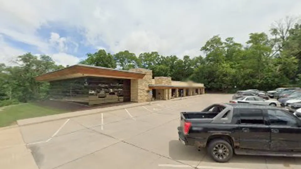 Justin Nagel - Dentist in Dubuque, IA