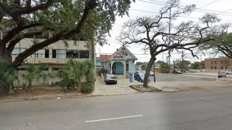 Lotten Rayfield DDS - Dentist in New Orleans, Louisiana