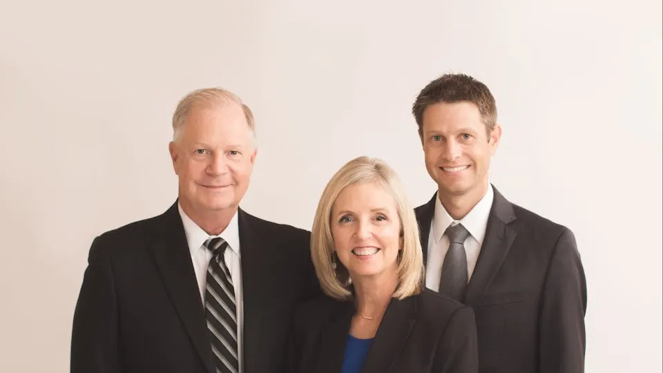 Lundell & Hoy Dentistry - Dentist in Dubuque, IA