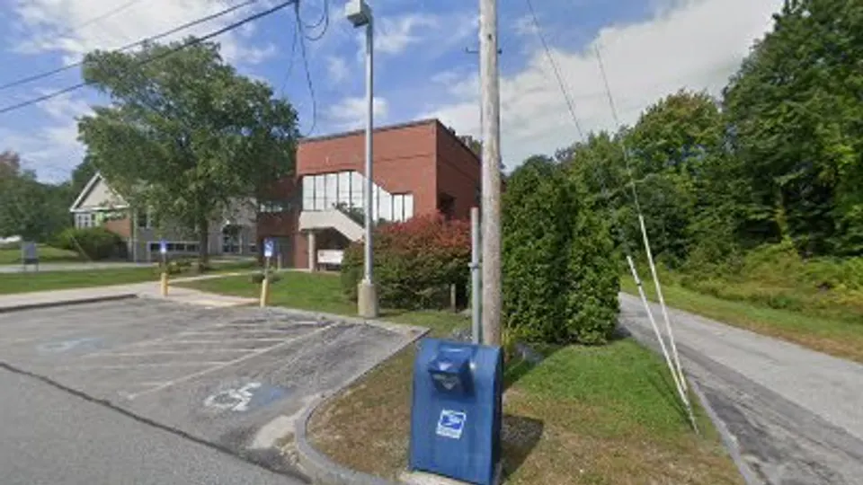 Mainely Teeth Dental Clinic - Dental clinic in Portland, ME