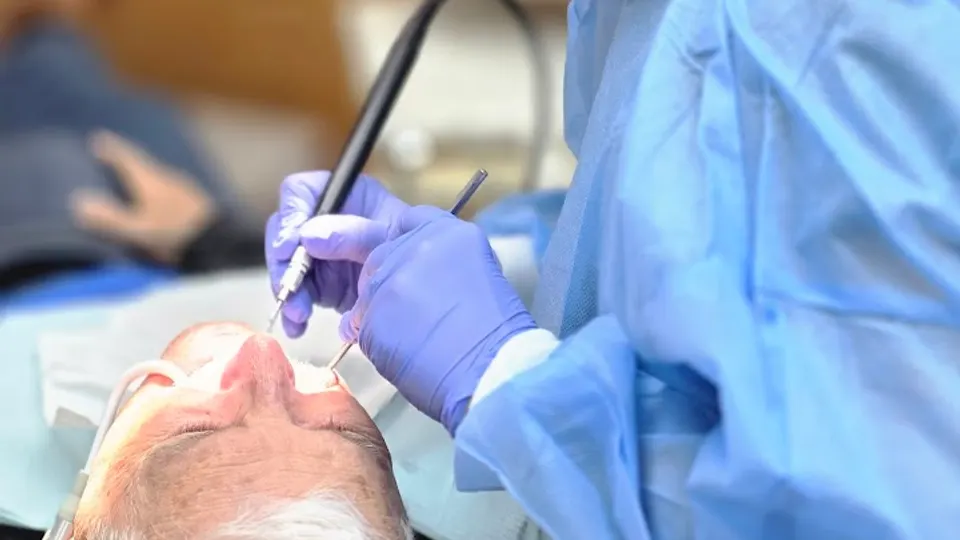 MED DENTAL - Dental clinic in Miami, FL