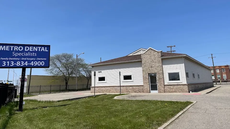 Metro Dental Specialists - Dental clinic in Detroit, MI