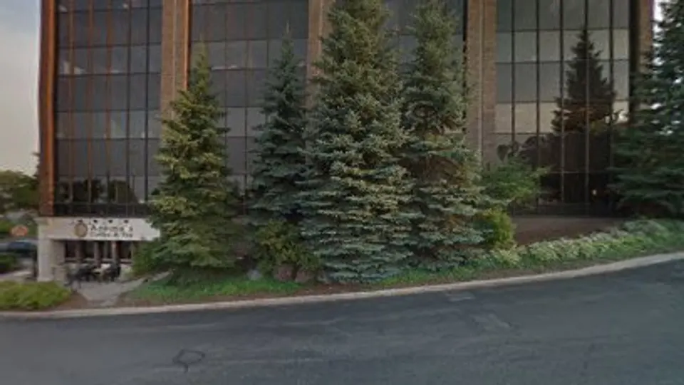 Michael Hutchison - Dentist in Traverse City, MI