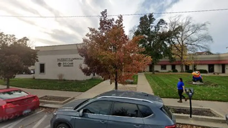 Michelle Saunders, DDS - Dentist in Lawrence, KS