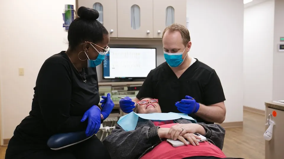 Midwest City Family Dentistry - Dental clinic in Midwest City, OK