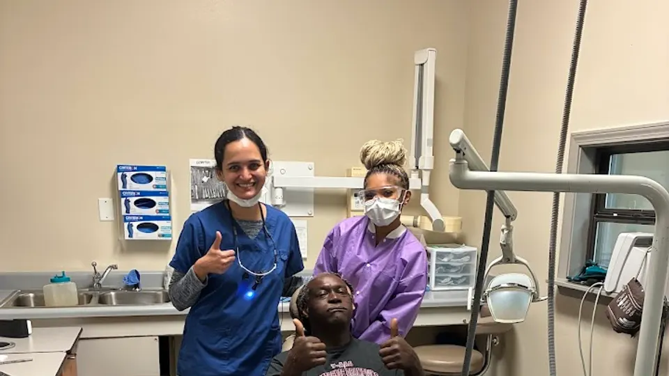 Monarch Dental & Orthodontics - Little Rock, AR (Shackleford, RD) - Dentist in Little Rock, AR