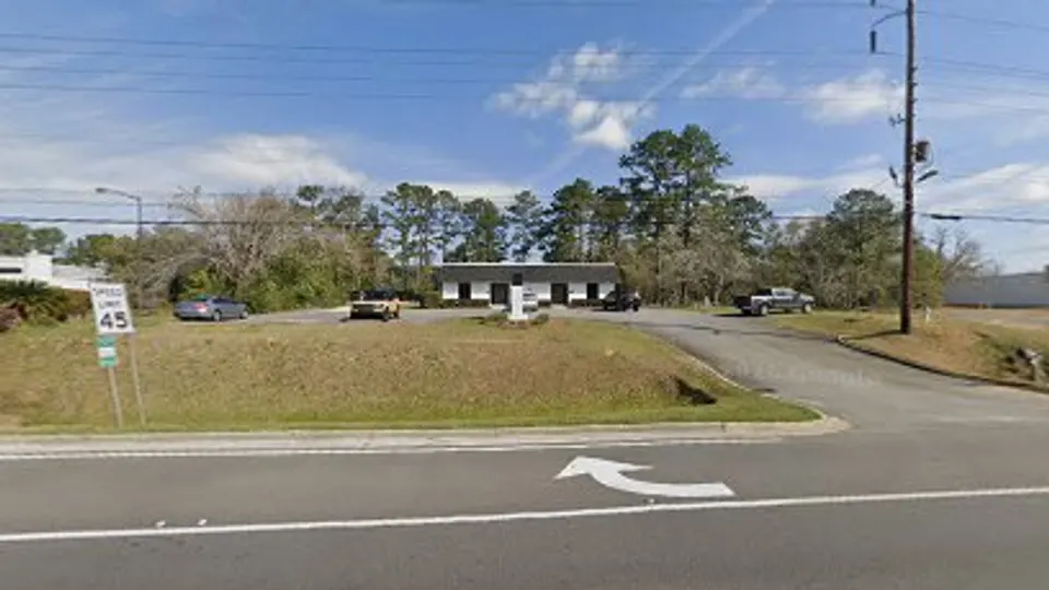 Northside Animal Hospital: Graham Myron D DVM - Veterinarian in Valdosta, GA