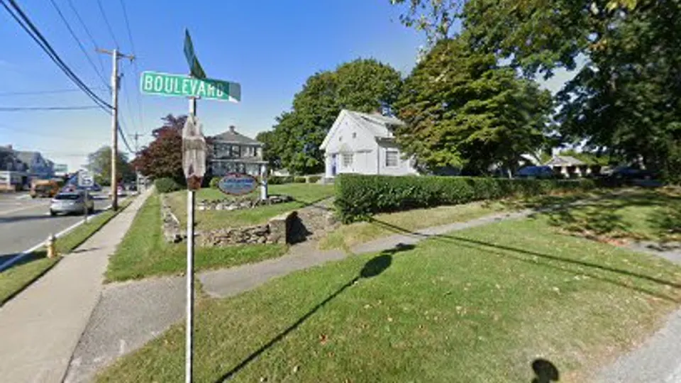 Oceanside Family Dentistry - Dentist in Middletown, RI