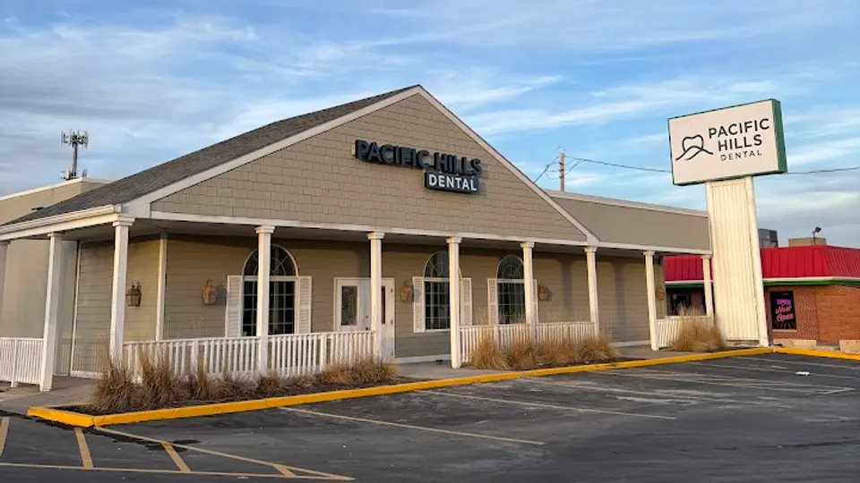 Pacific Hills Dental - Cosmetic dentist in Omaha, NE