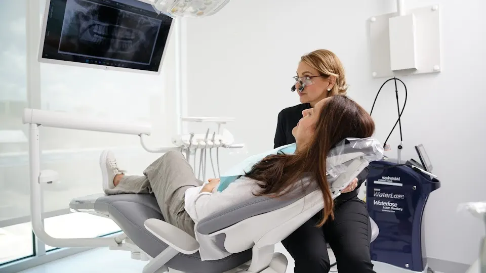 Polish Dentistry Houston Midtown Montrose - Dentist in Houston, TX