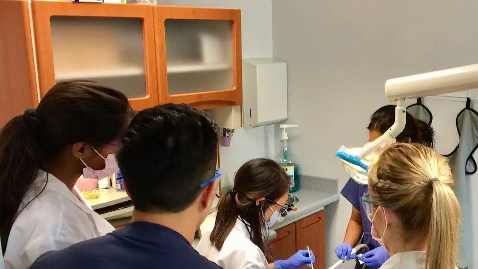 Pristine Dental - Dentist in New York, NY