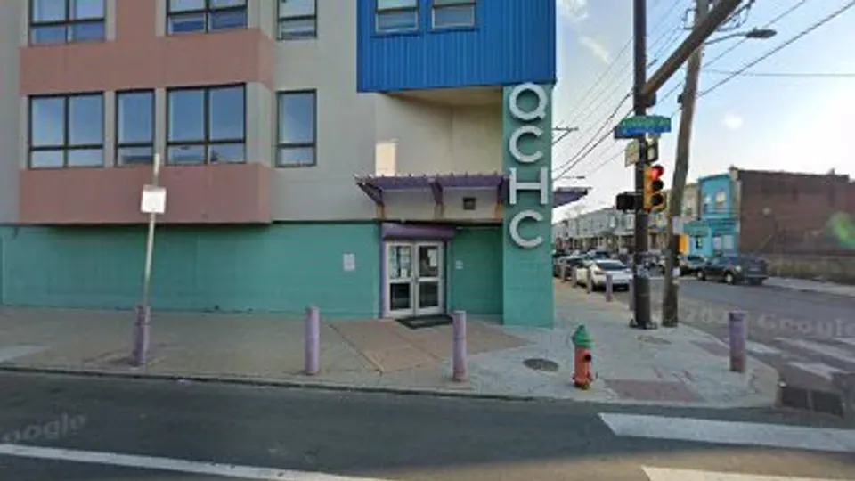 Quality Community Health Care: Miller Julian P DDS - Dentist in Philadelphia, PA
