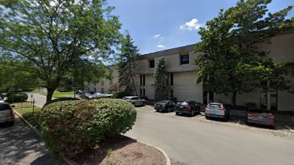Rakutt John P DMD - Dentist in Louisville, KY