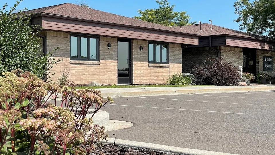 Regis Court Dental Associates - Dentist in Eau Claire, WI