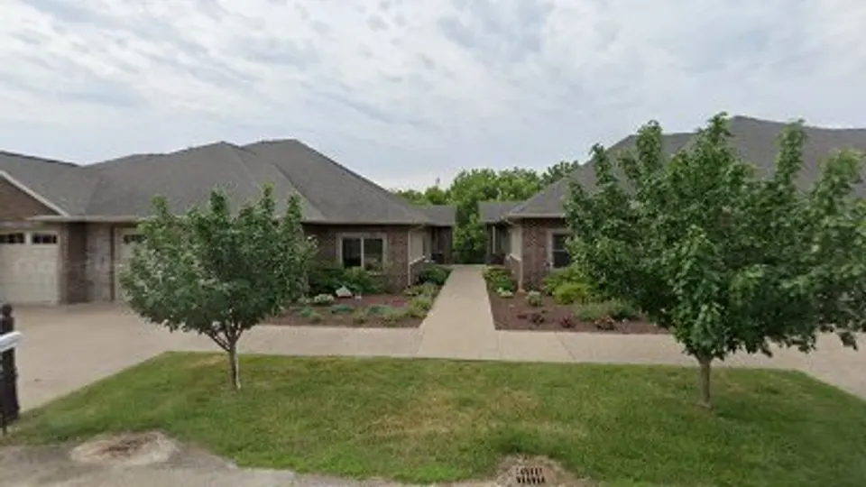 Richard Downs DDS - Dentist in Dubuque, IA