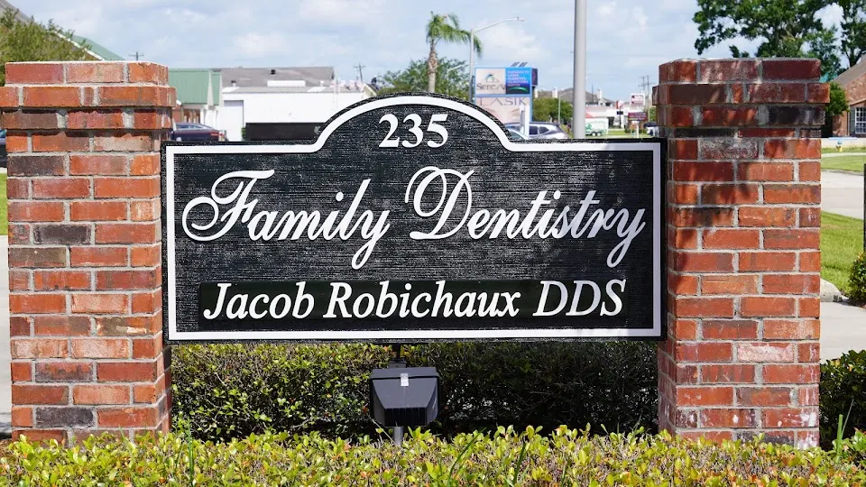 Robichaux Family Dental - Dentist in Houma, LA