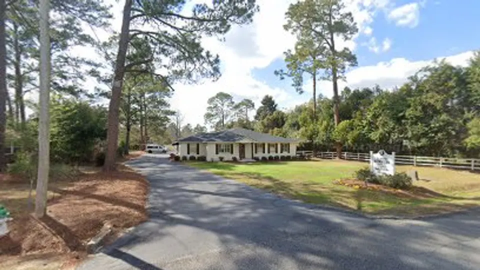 Rowland Julie - Dentist in Valdosta, GA