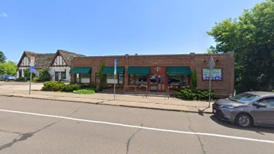 Ruprecht Tracy - Dentist in Duluth, MN
