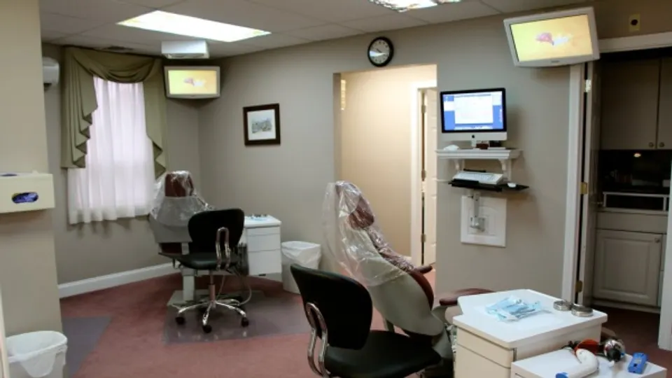 Semco Orthodontics - Dentist in Middletown, RI