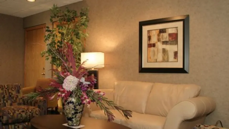 Signature Dental of Lawrence - Dentist in Lawrence, KS