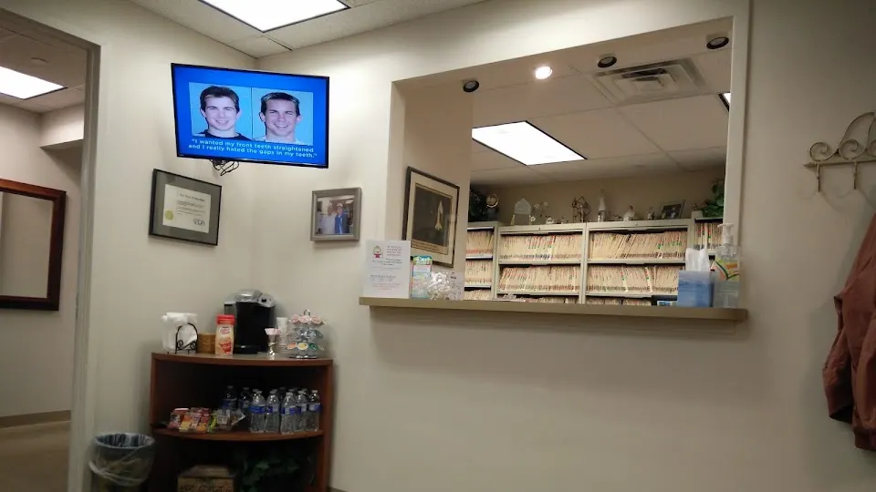 Smiles on Walnut - Dentist in Philadelphia, PA