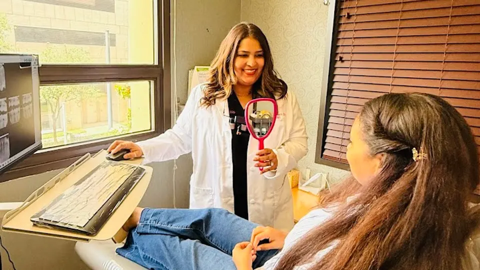 Sparkle House Dental - Dental clinic in Houston, TX