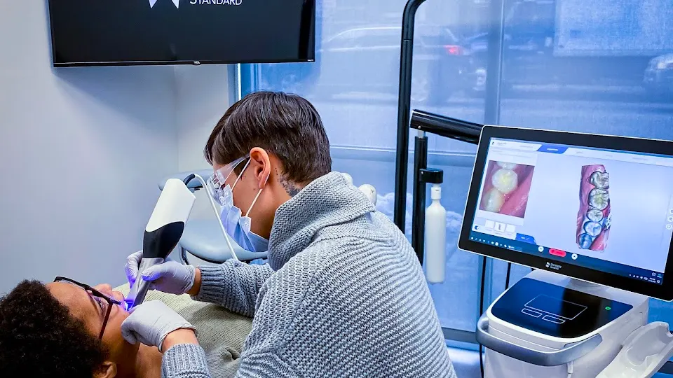 The Dental Standard - Cosmetic dentist in Chicago, IL