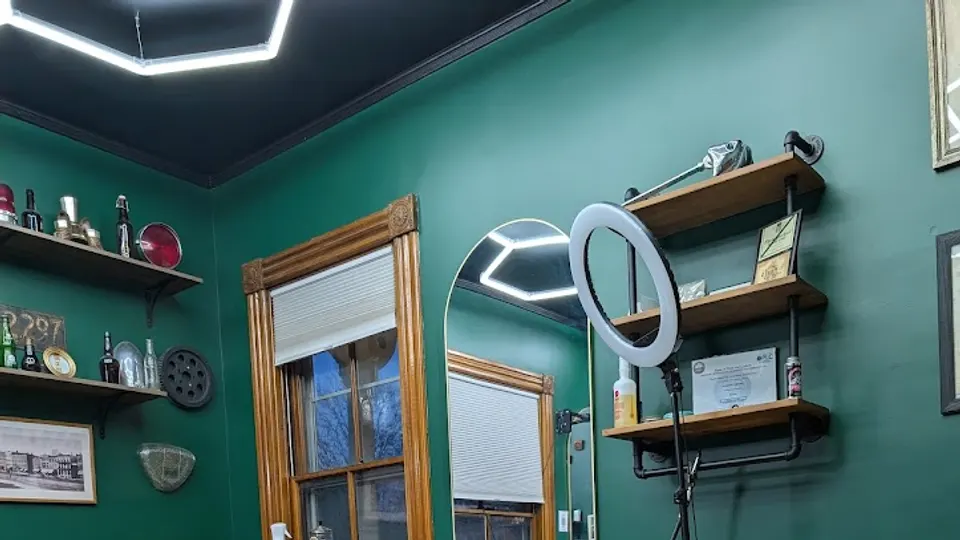 The Gilded Mane Barbershop - Barber shop in Keene, NH