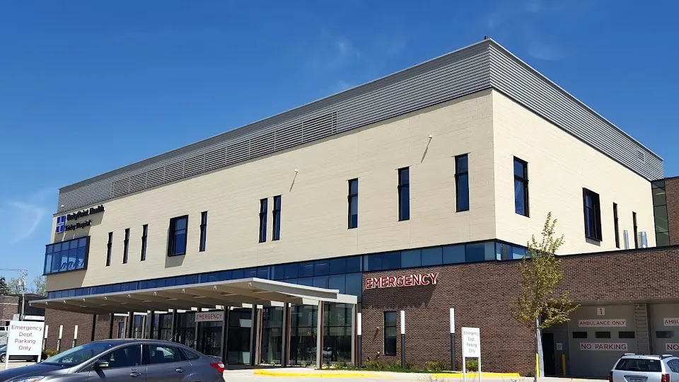 UnityPoint Health - Finley Hospital - Hospital in Dubuque, IA