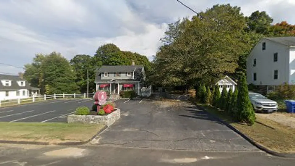 Utz Cosmetic & Family Dentistry - Dentist in Uncasville, CT