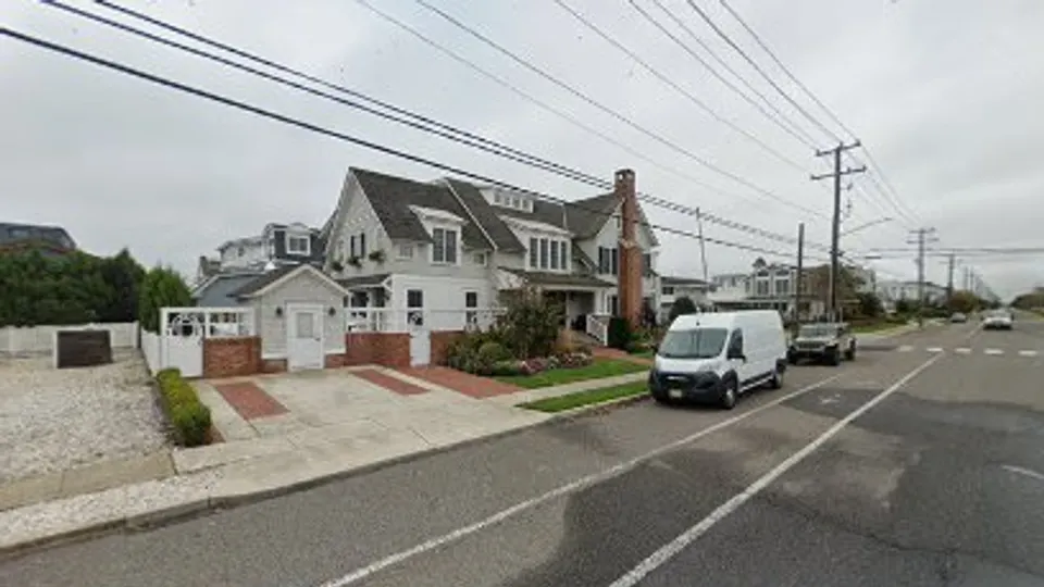 Venturi Terry D DDS - Dentist in Avalon, New Jersey