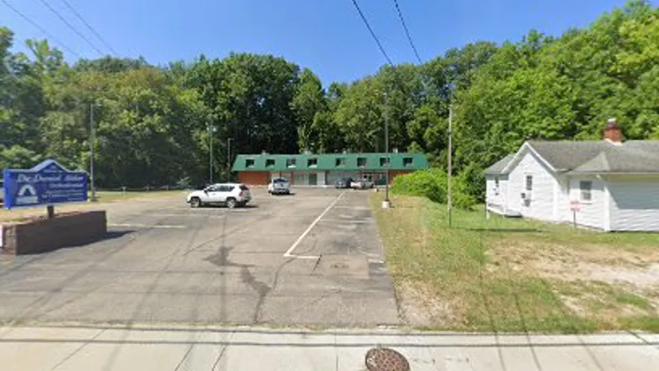 W Daniel Alder Inc: Alder W Daniel DDS - Dentist in Athens, OH