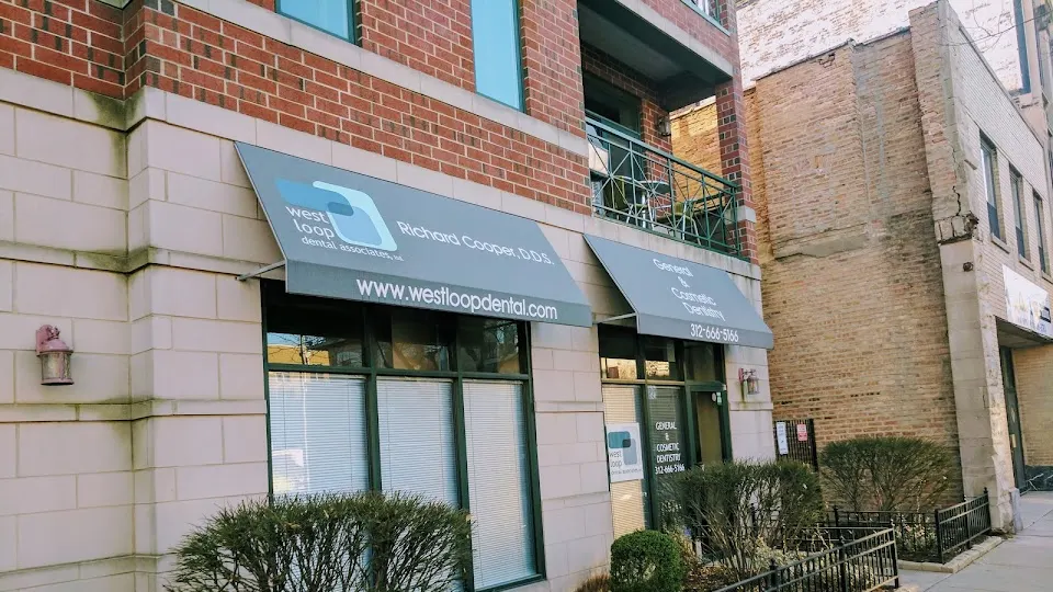 West Loop Dental Associates - Dentist in Chicago, IL