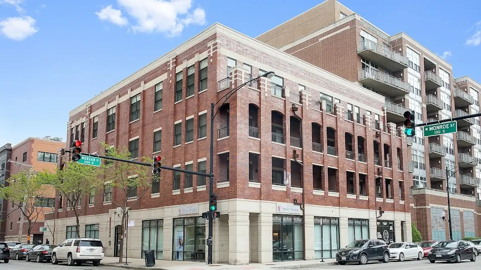 West Loop Smile Studio - Dentist in Chicago, IL