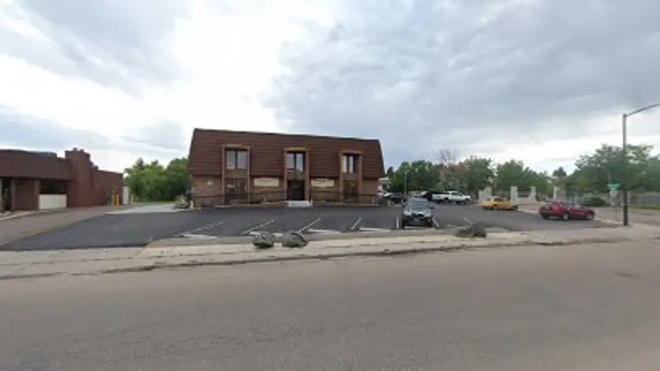 Westgate Dental Clinic: Holmes James DDS - Dentist in Cheyenne, WY
