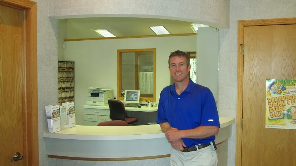 Windsor Hills Family Dentistry: Christian Strohmeyer DDS - Dentist in Dubuque, IA