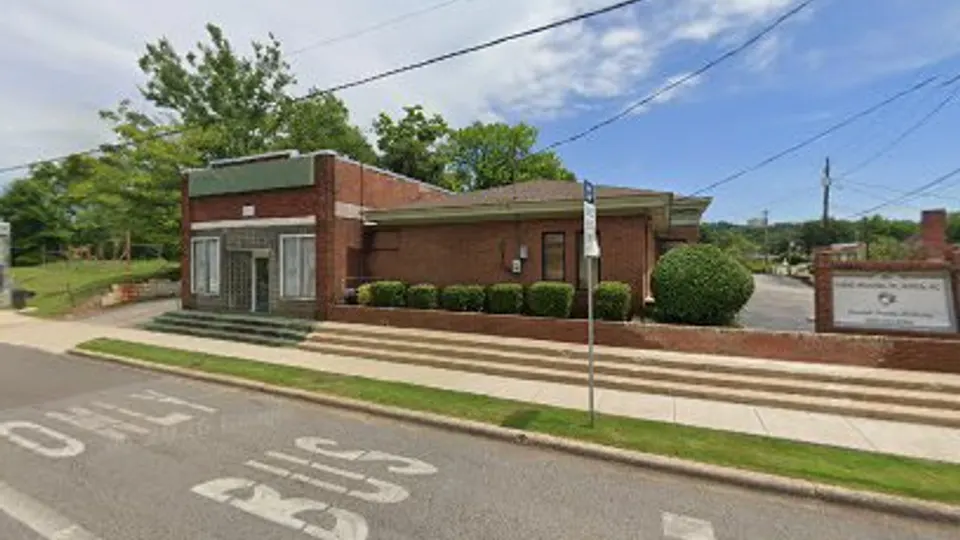 Woods Jr Eddie DDS - Dentist in Birmingham, Alabama
